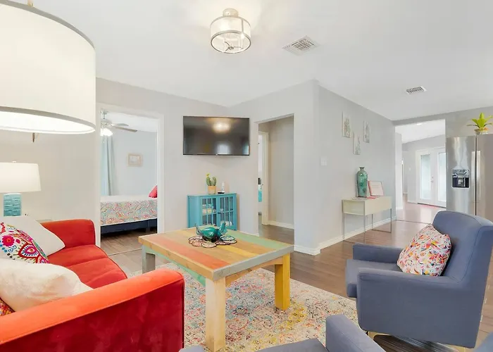 Luxurious Villa With Private Game Room - Your Ultimate Retreat For Fun And Relaxation!